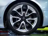 Фото 23 - Lexus LC