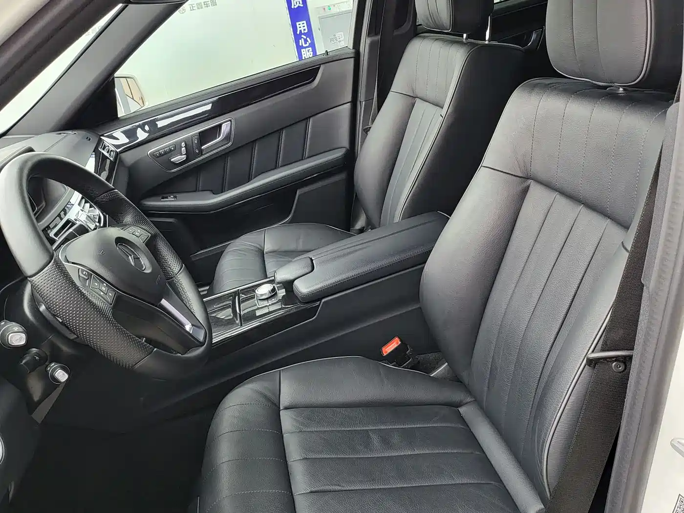 Mercedes-Benz E-Class 2015 E 320 L Sport фото 7