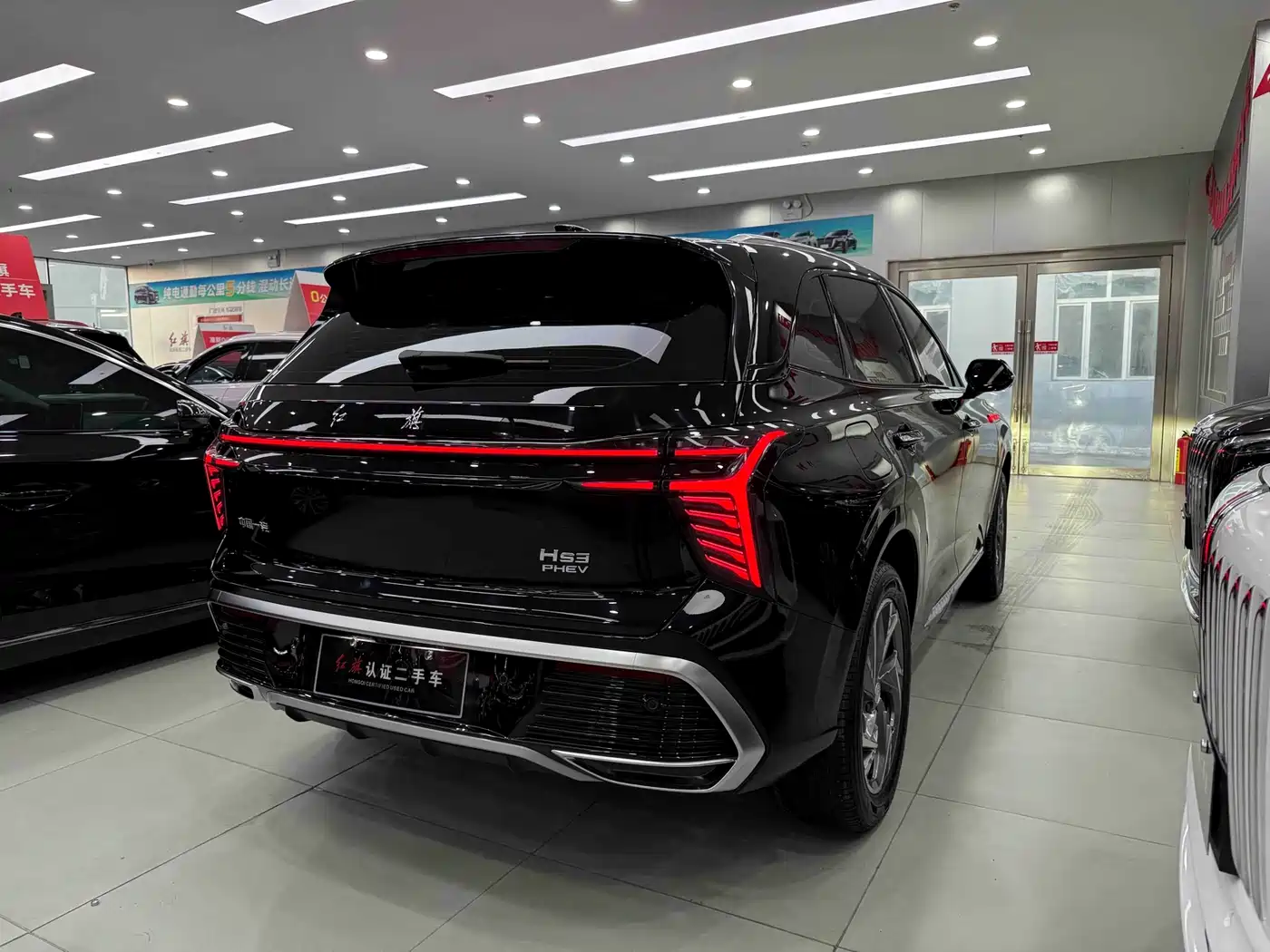 Hongqi HS3 PHEV 2024 PHEV 115km Power Edition фото 10