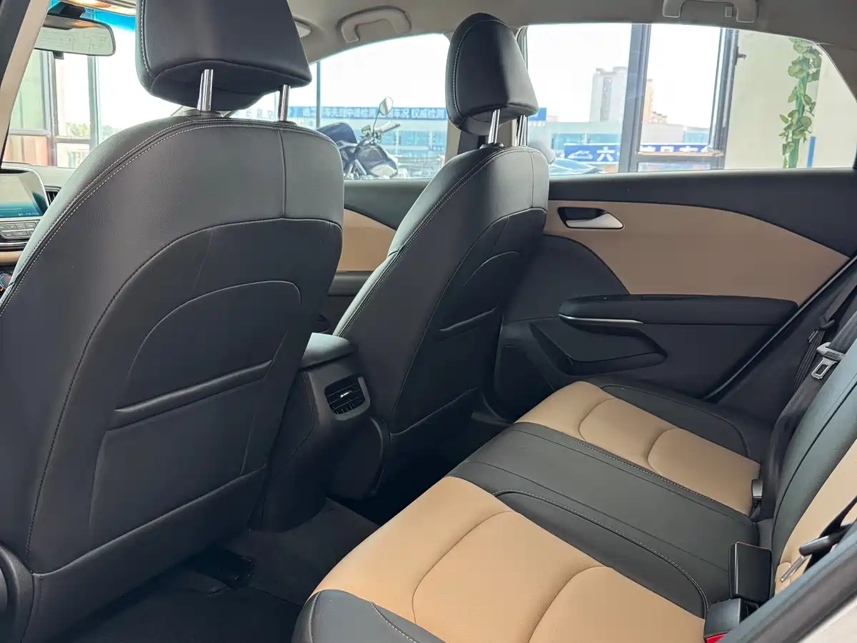 Chevrolet Monza 2022 320 Automatic Enjoyment Edition фото 7