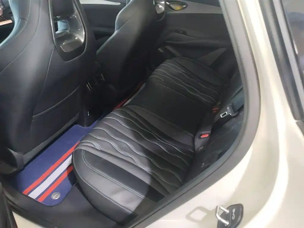 BYD Seal 06 New Energy 2024 DM-i 120KM Flagship фото 17