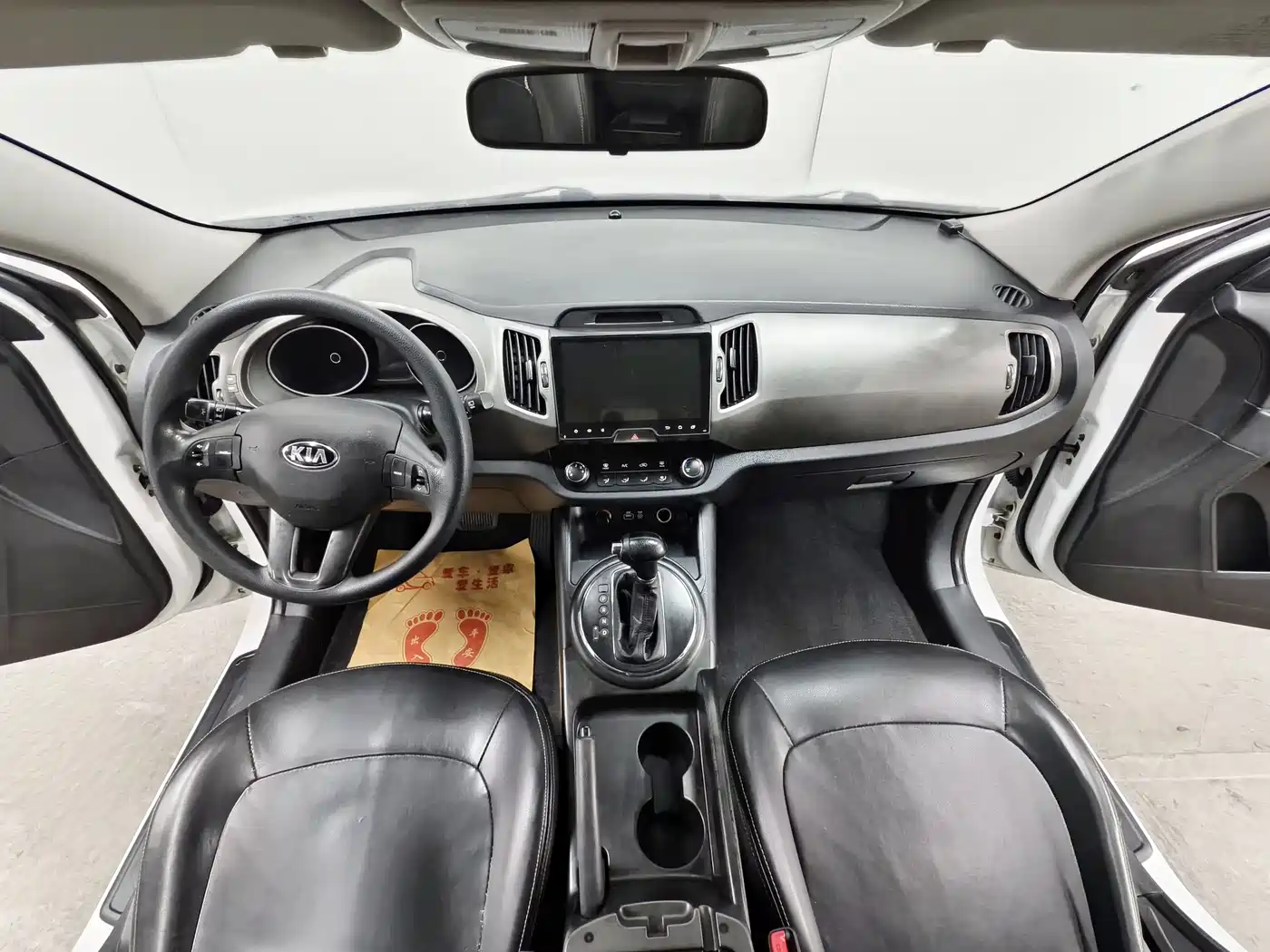 Kia Sportage 2015 2.0L Automatic 2WD GL фото 9