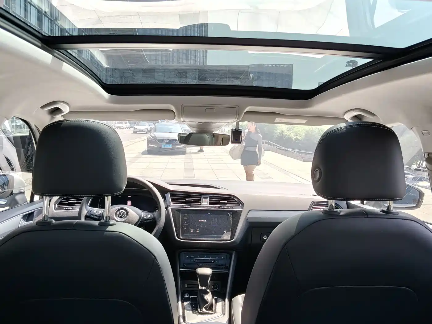 Volkswagen Tiguan L PHEV 2021 430PHEV Plug-in Hybrid Flagship фото 11