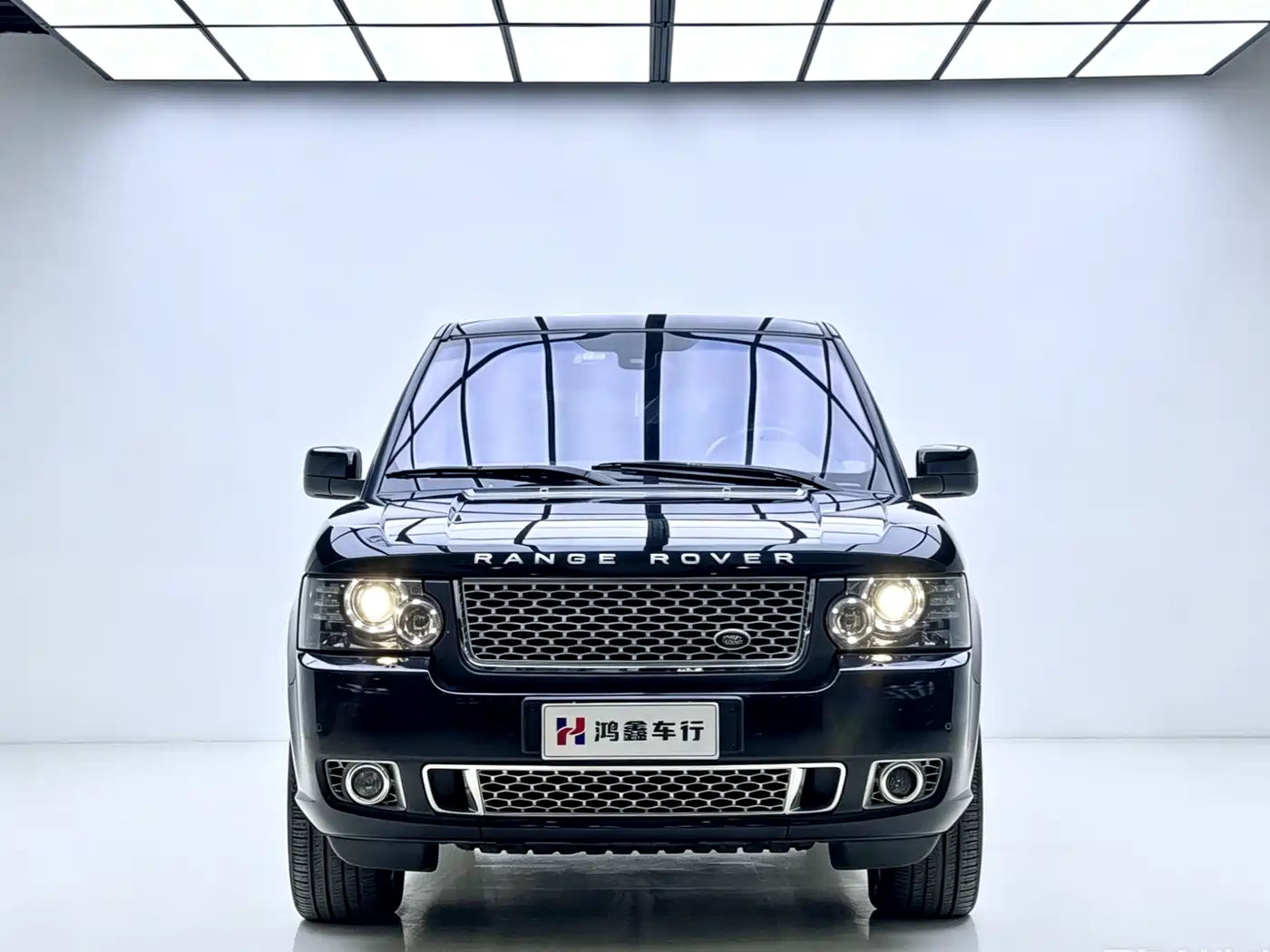 Land Rover Range Rover 2010 3.6 TDV8 HSE фото 2