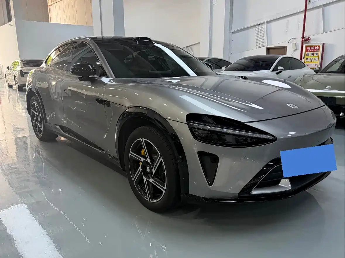 Xiaomi Auto Xiaomi YU7 2025 Extended Range RWD Edition фото 3