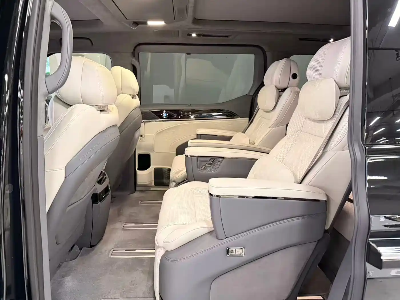 ZEEKR EXTREME KRYPTON 009