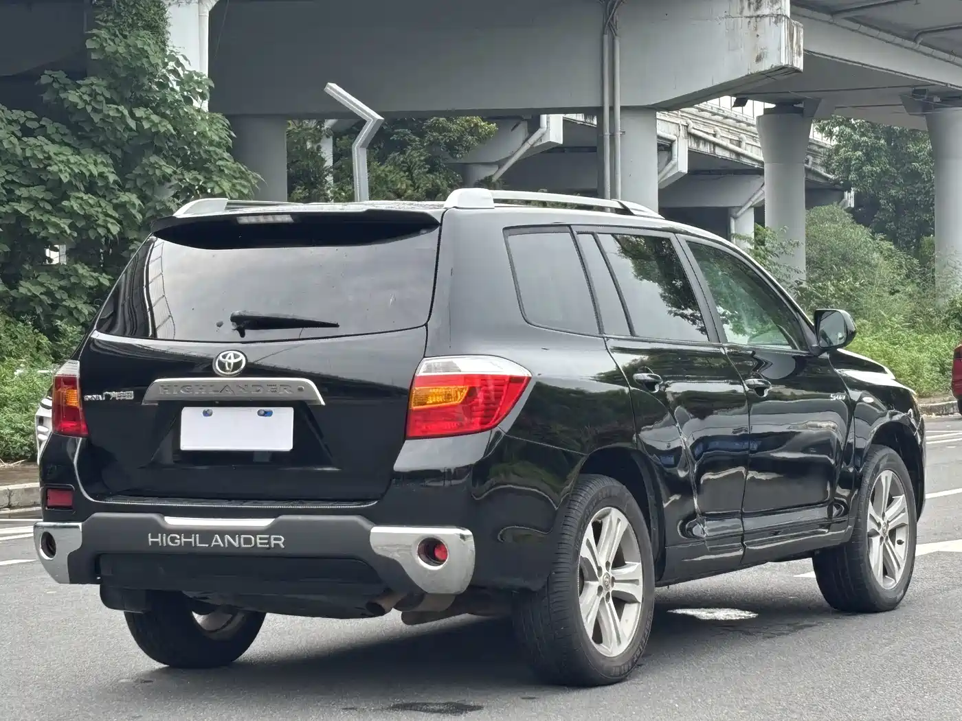 Toyota Highlander 2010 2009 2.7L 2WD 7-seater Luxury Edition