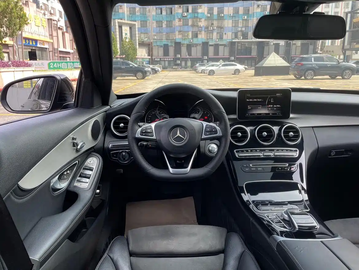 Mercedes-Benz C-Class 2017 Facelift C 200 Sport Edition фото 7