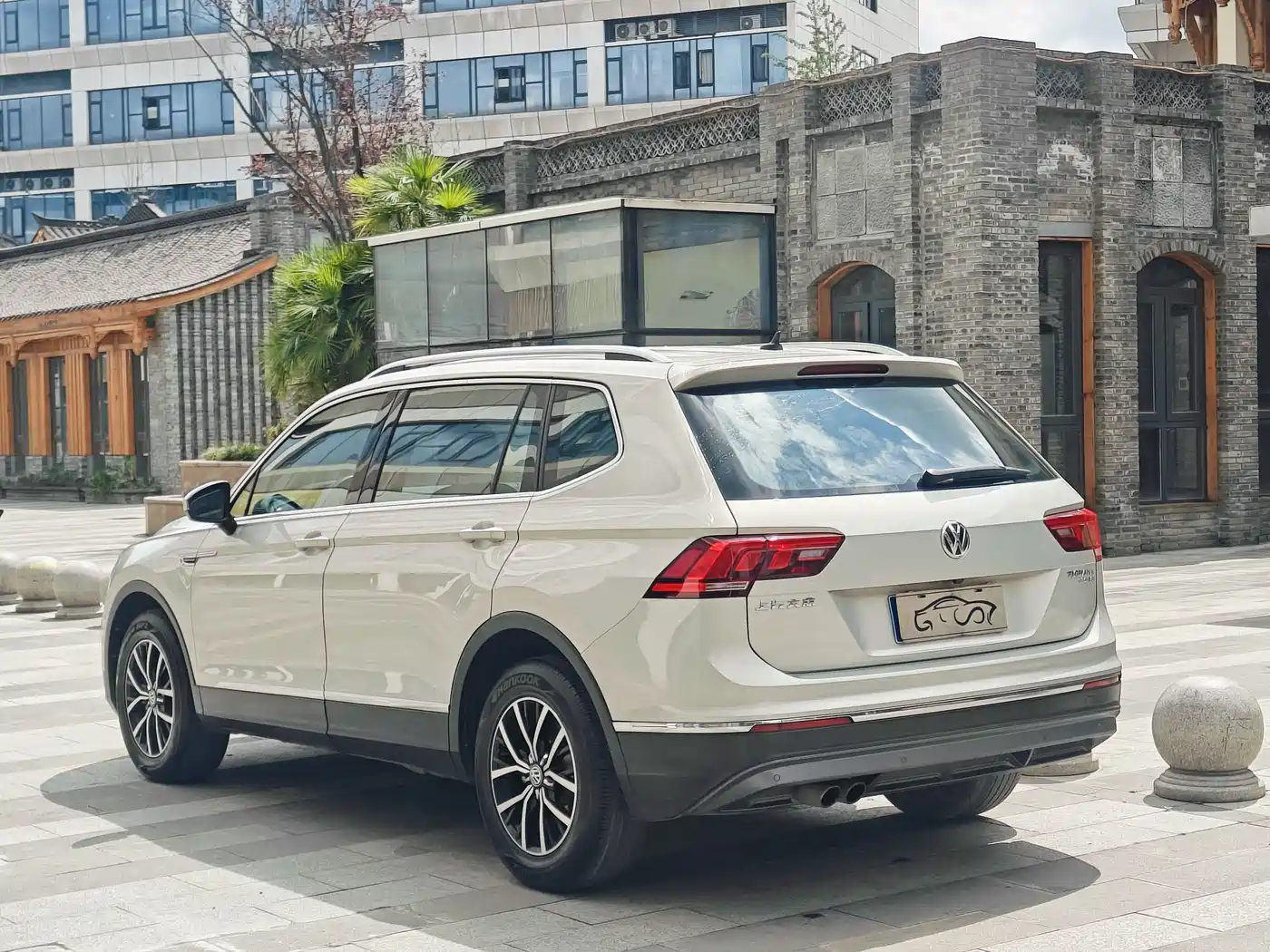 Volkswagen Tiguan L 2017 330TSI Automatic 2WD Comfort Edition фото 4