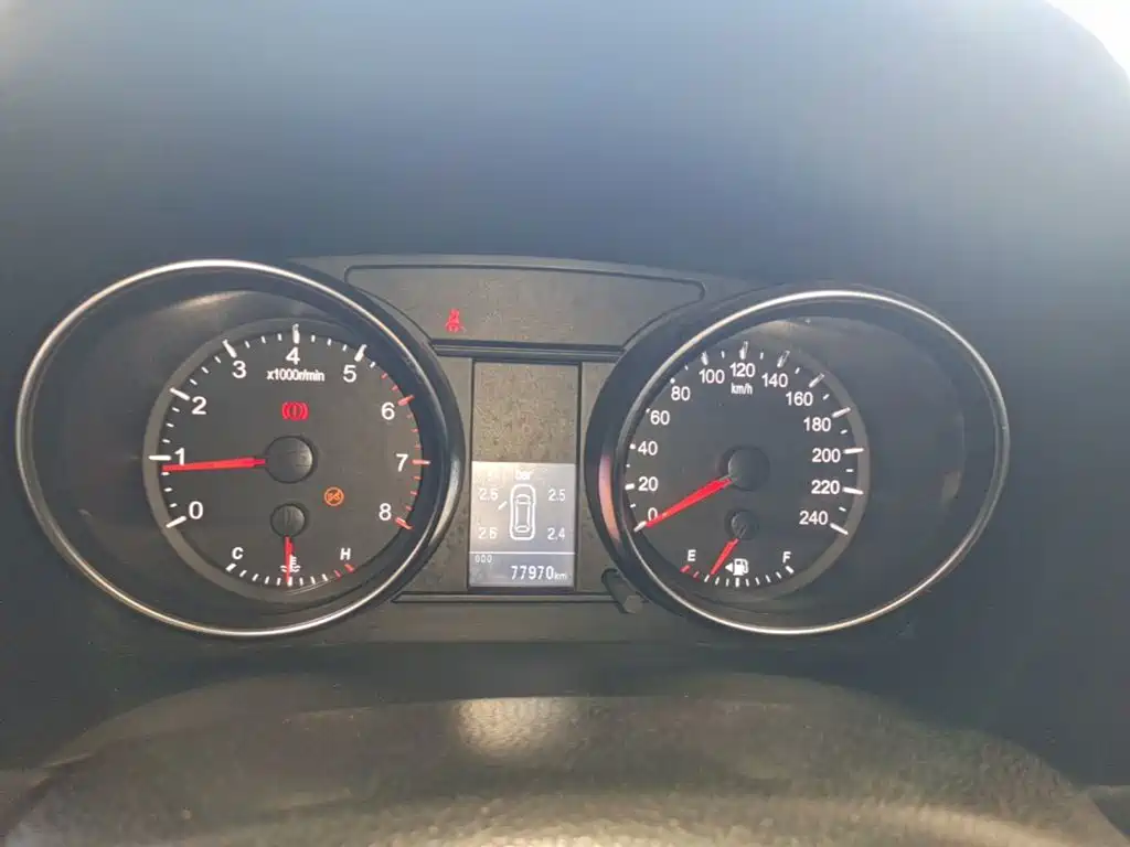 Фото 12 - Haval M6