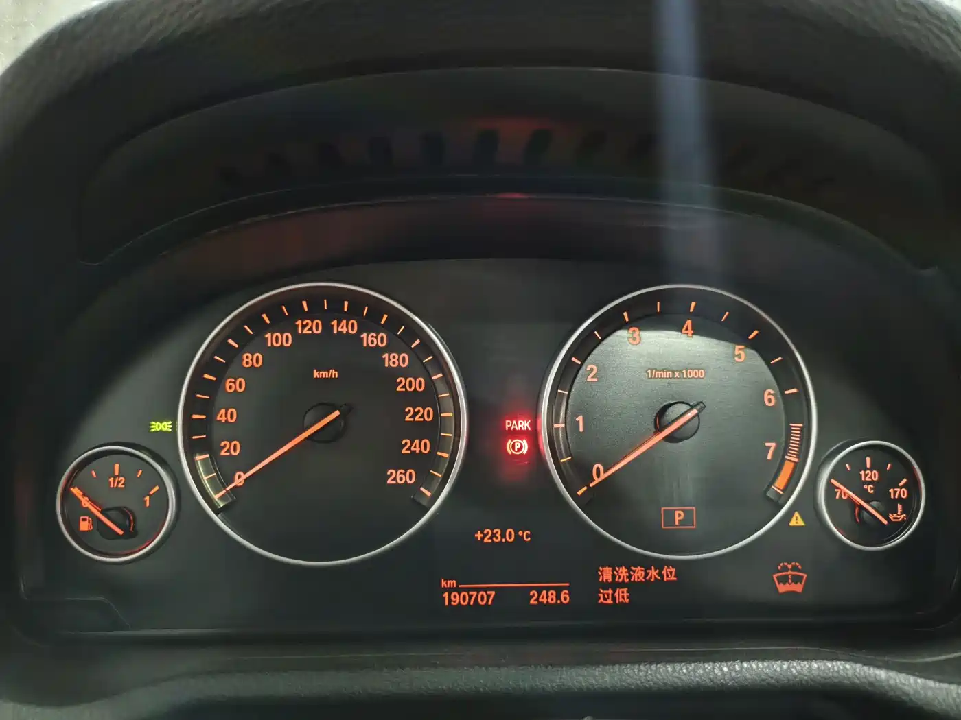 BMW X3 (Import) 2014 xDrive28i Leading Edition фото 12
