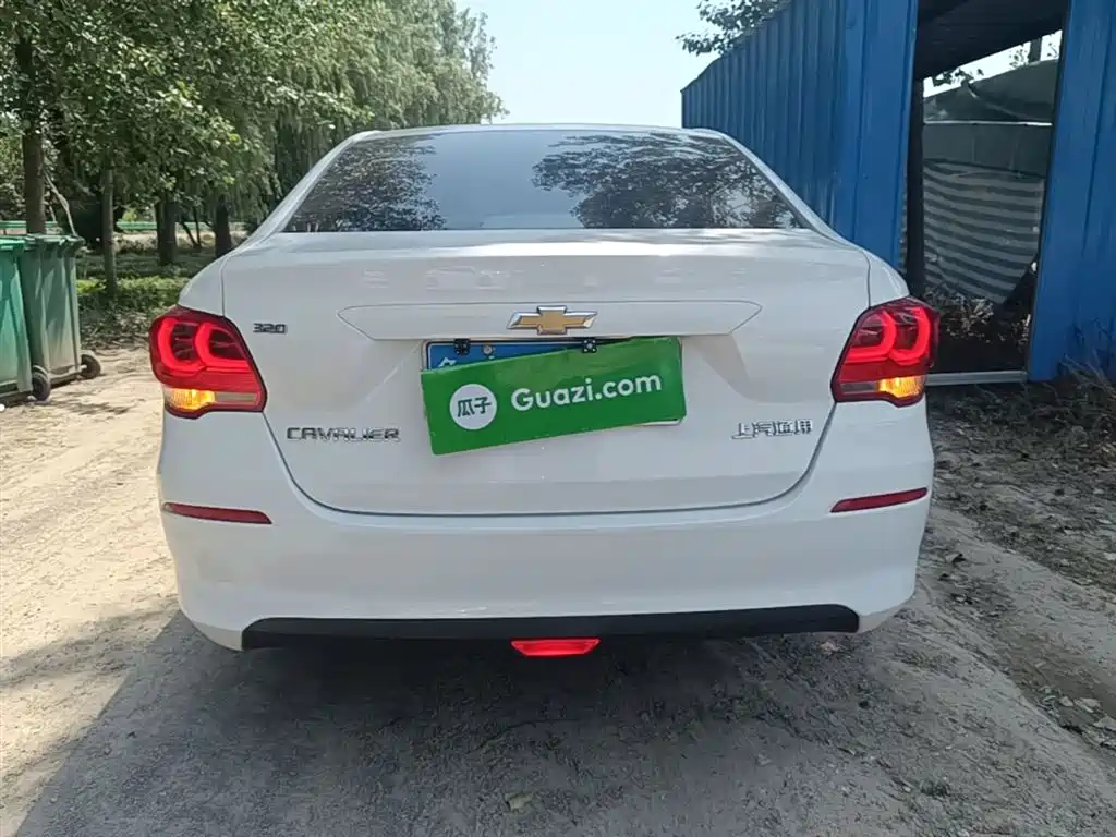 Chevrolet Cavalier 2018 320 Auto Enjoy Sunroof Edition фото 6