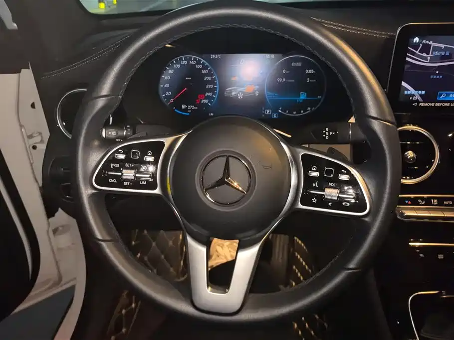 Mercedes-Benz GLC Coupe 2022 Facelift GLC 260 4MATIC Coupe SUV фото 15