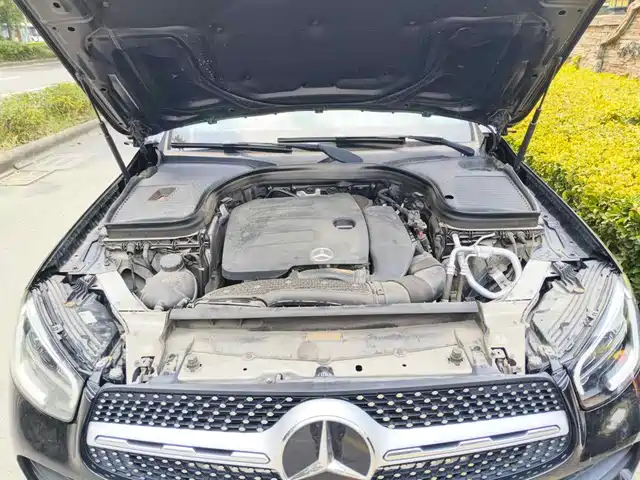 Mercedes-Benz GLC 2020 Facelift GLC 300 L 4MATIC Dynamic — фото 3
