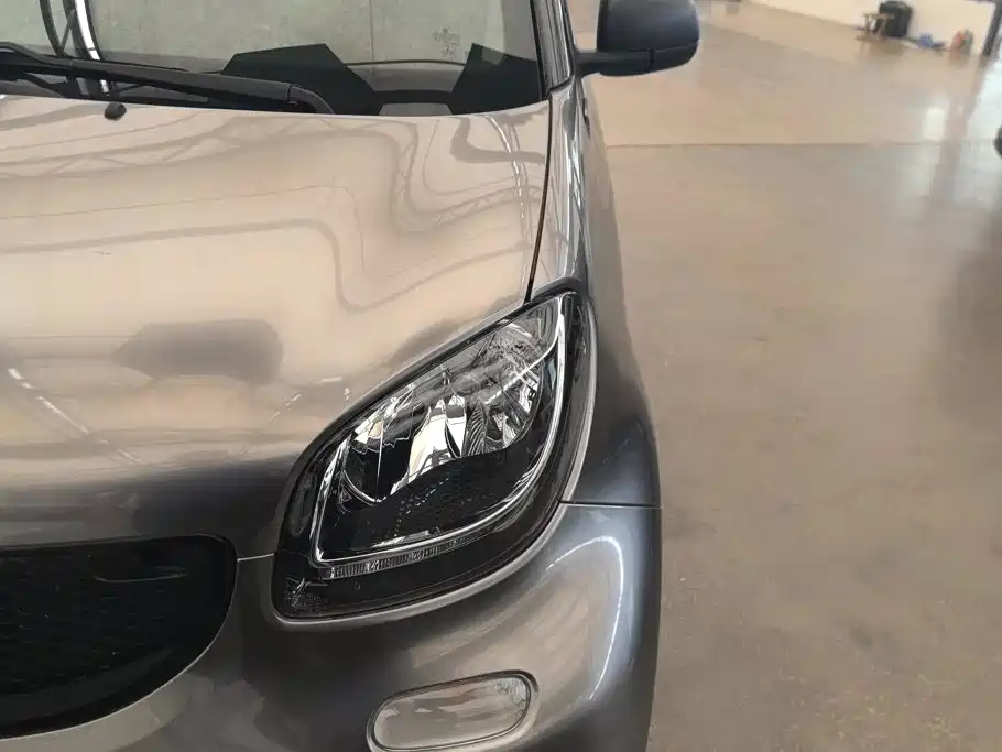 smart fortwo 2019 2018 0.9T 66kW Hardtop Pioneer Edition China V