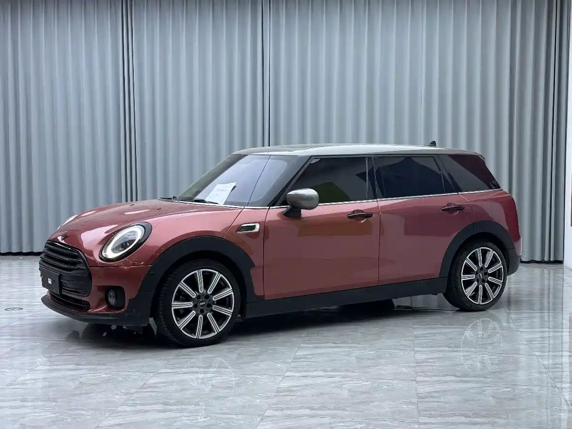 MINI CLUBMAN 2023 2022 Facelift 1.5T COOPER Connoisseur