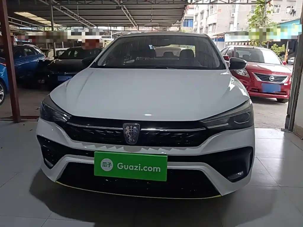 Фото 3 - Roewe i5