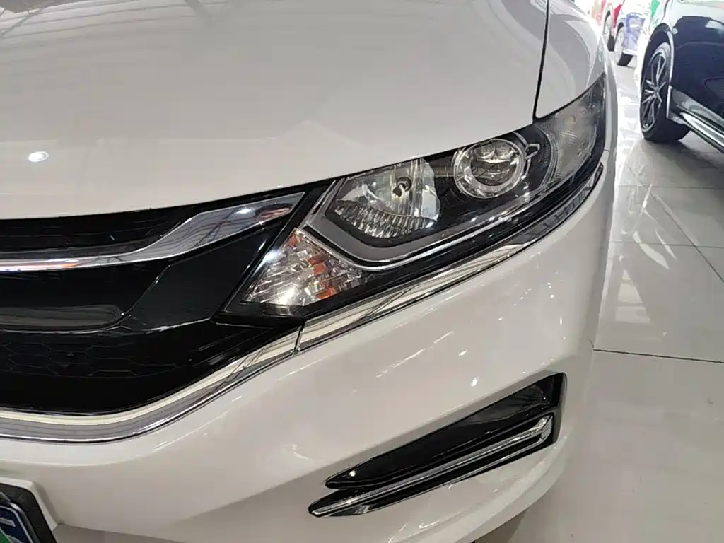 Honda Jade 2019 2017 210TURBO CVT Fashion Edition 5-seater