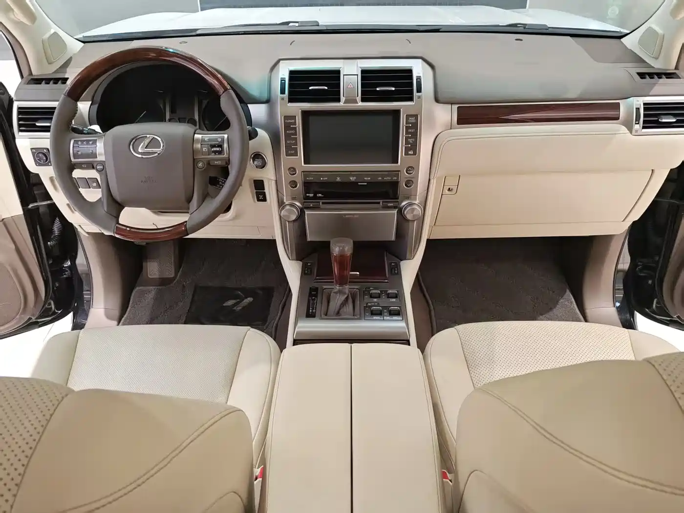 Lexus GX 2010 460 фото 14