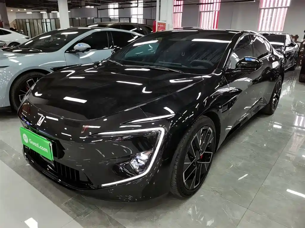 Avatr 12 2024 Facelift 700 Triple Laser RWD Luxury Edition фото 2