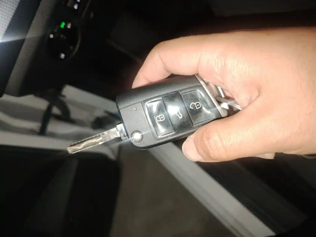 Volkswagen Bora 2023 1.5L Auto Free Ride Limited Edition фото 11