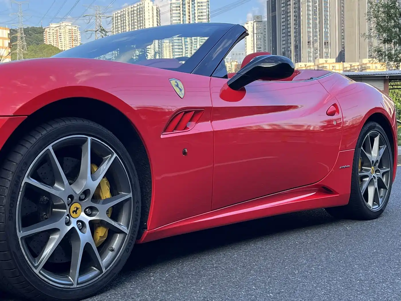 Ferrari California T 2011 2009 4.3L Standard