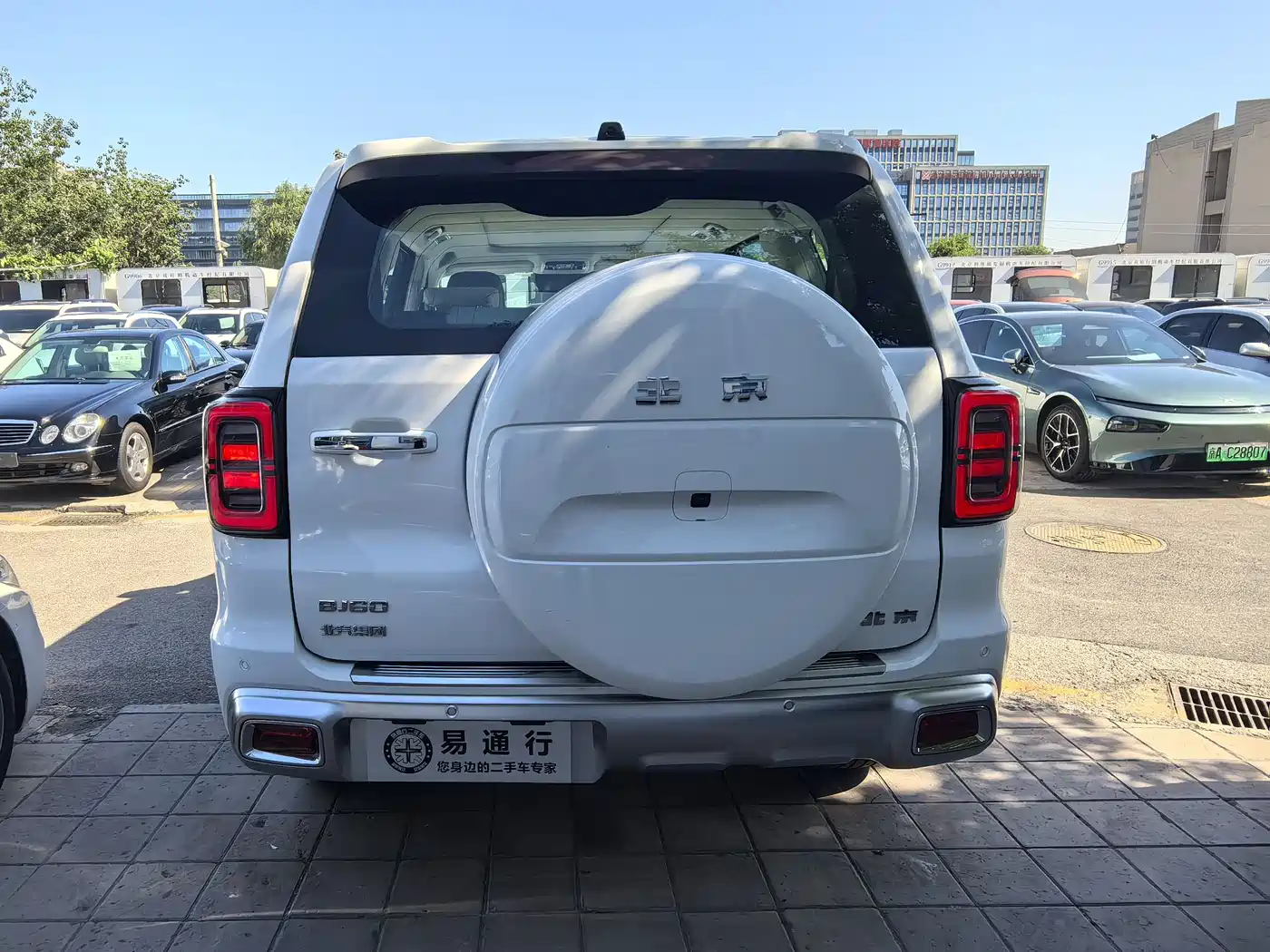 BAIC ORV Beijing Off-Road BJ60 2022 2.0T May Day Edition 7-Seater фото 17