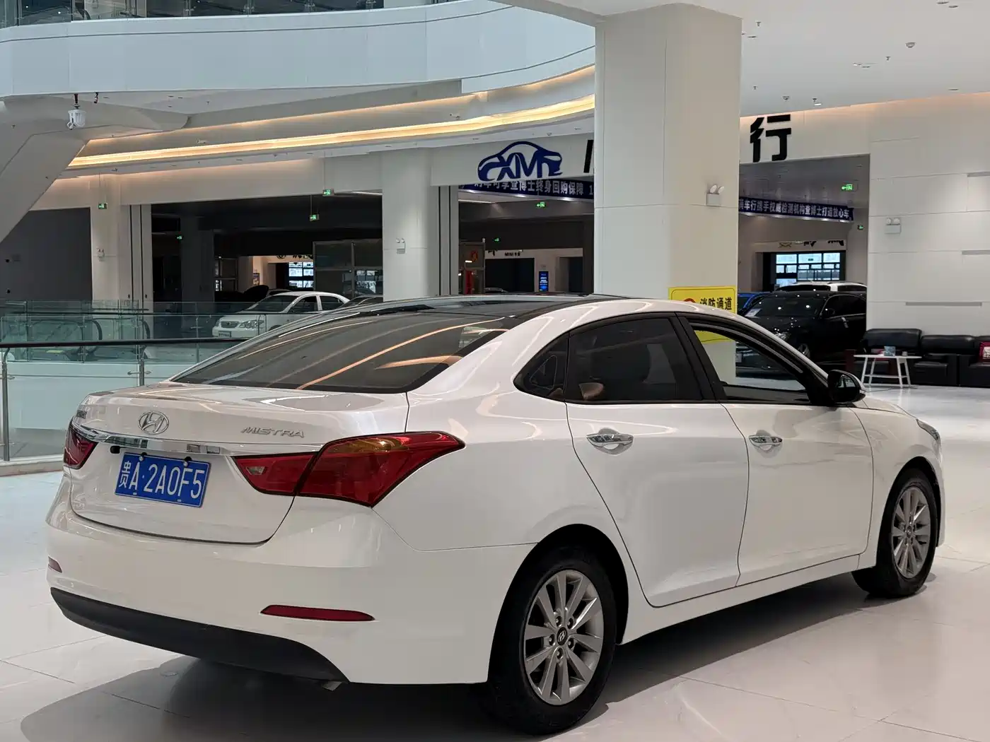 Hyundai Mistra 2014 1.8L Auto Smart GLS фото 7
