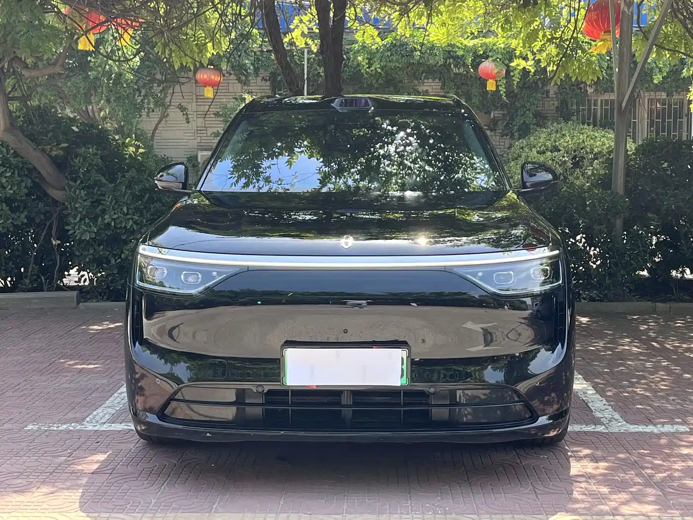 AITO Wenjie AITO M8 2025 Extended Range Ultra 53.4kWh 6-Seater