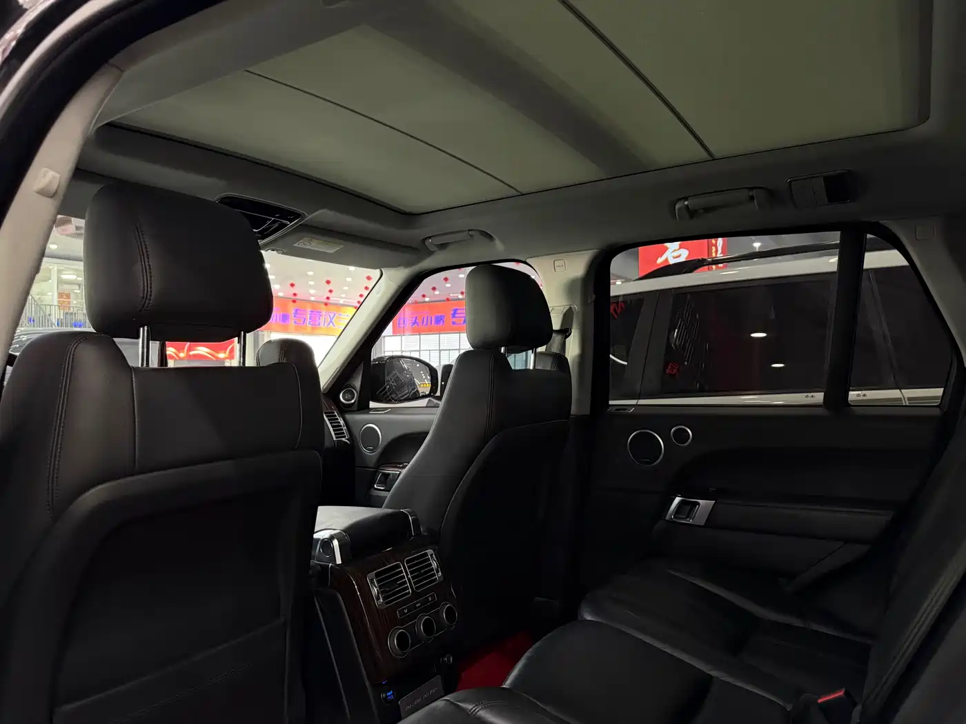 Land Rover Range Rover 2017 3.0 SC V6 Vogue фото 14