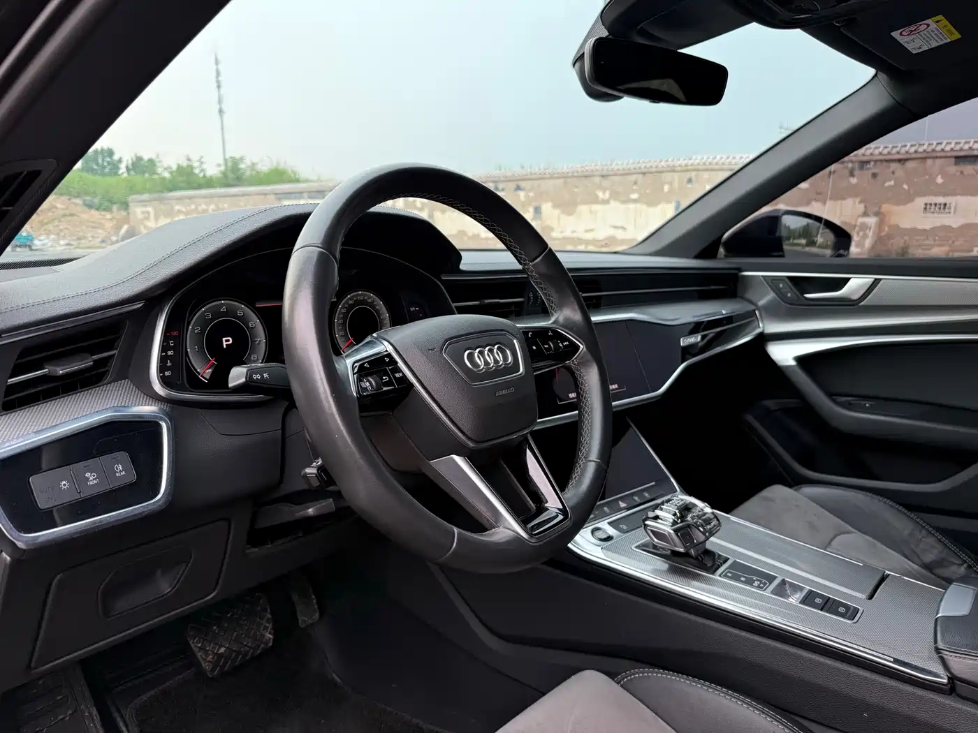Audi A6L 2021 40 TFSI Luxury Sport фото 5