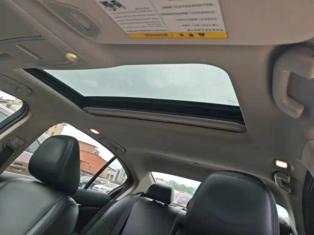 Infiniti Q50L 2021 2018 2.0T Comfort (China VI)