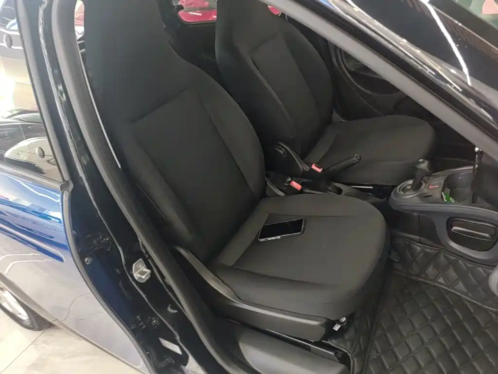 smart forfour 2019 2018 1.0L 52kW Agile Edition