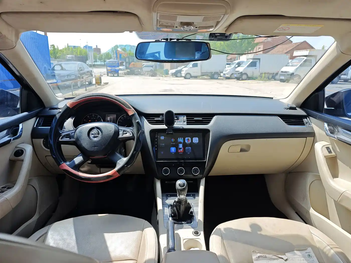 Škoda Octavia 2015 1.6L Manual逸俊版 фото 5