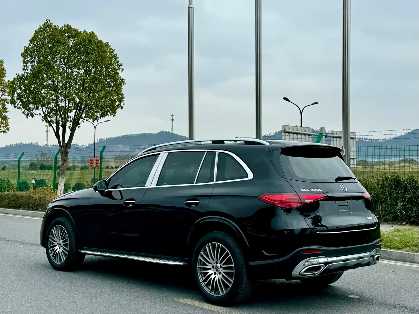Mercedes-Benz GLC 2024 GLC 300 L 4MATIC Dynamic 7-seater фото 11