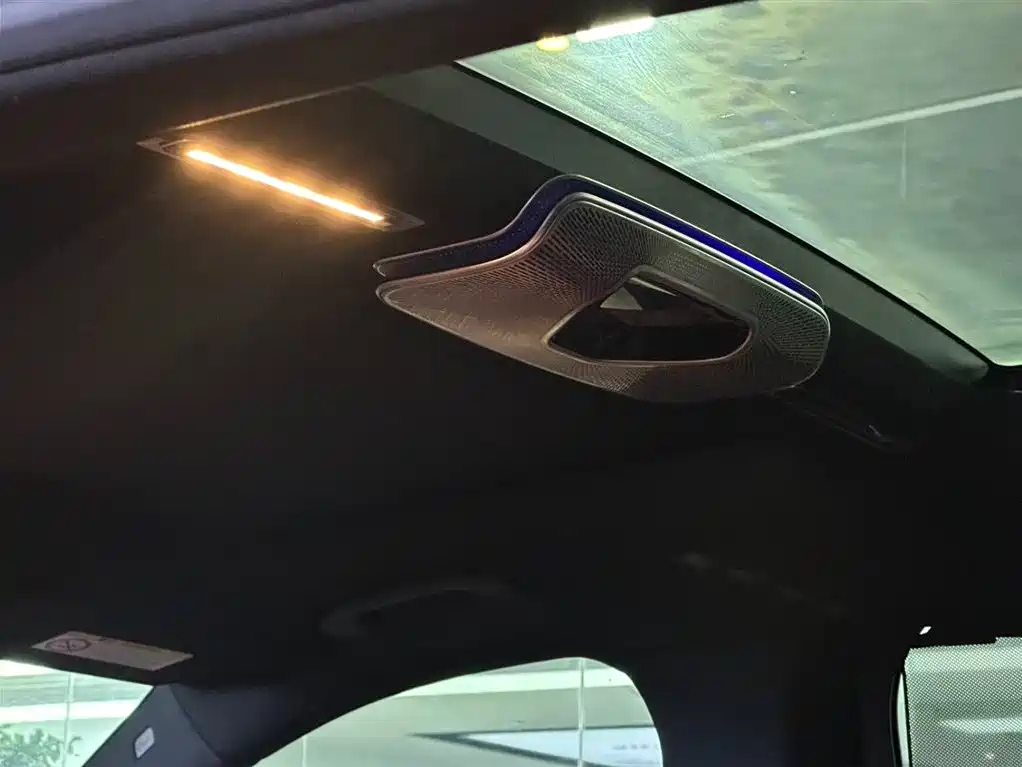 Mercedes-Benz Maybach S-Class 2022 S 480 4MATIC Intelligent Premium Special Edition фото 19