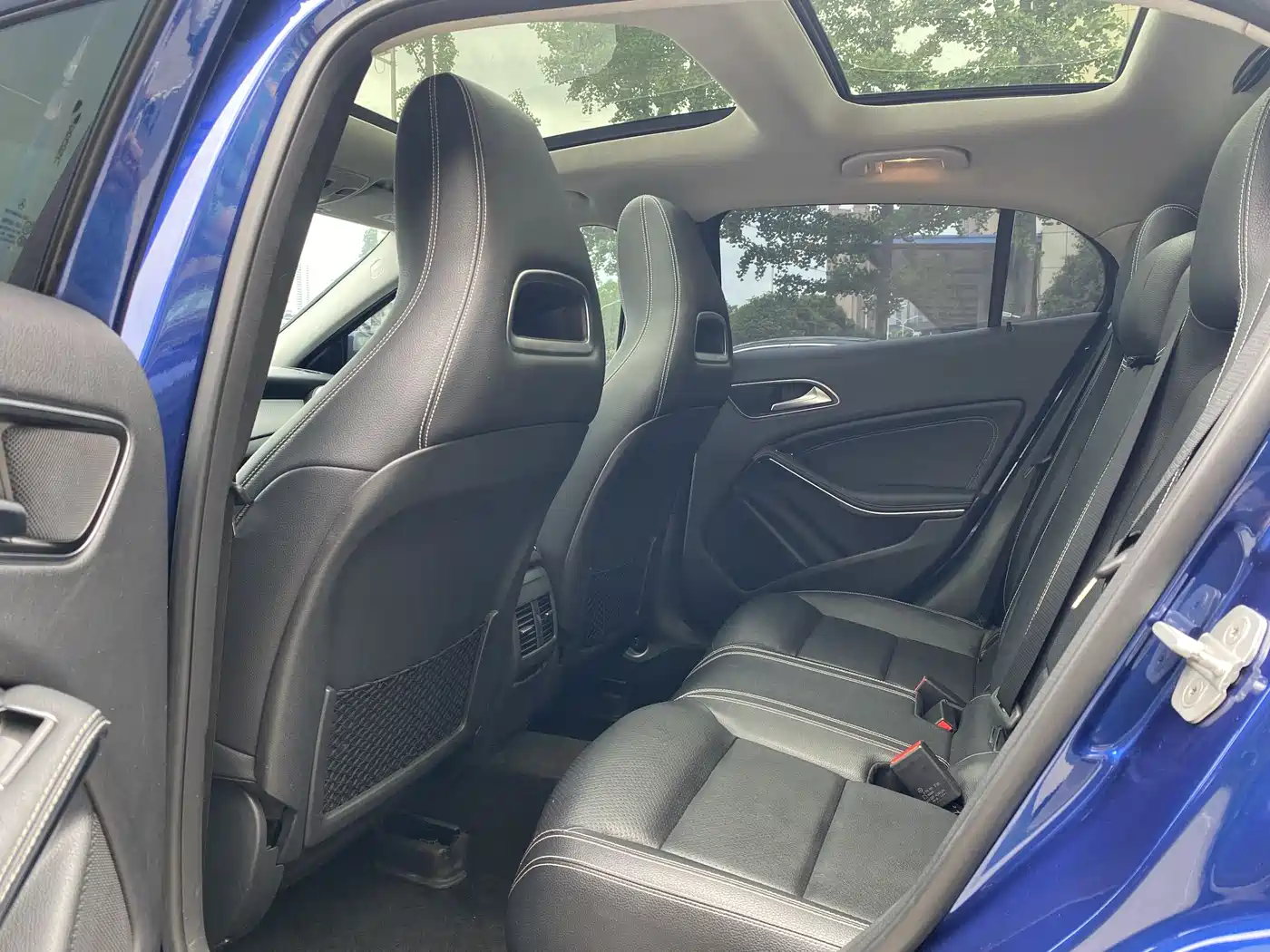 Mercedes-Benz GLA 2016 GLA 200 Dynamic фото 9