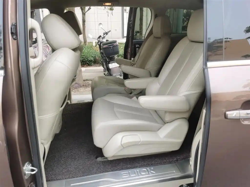 Buick GL8 2018 28T Luxury Model China VI фото 15