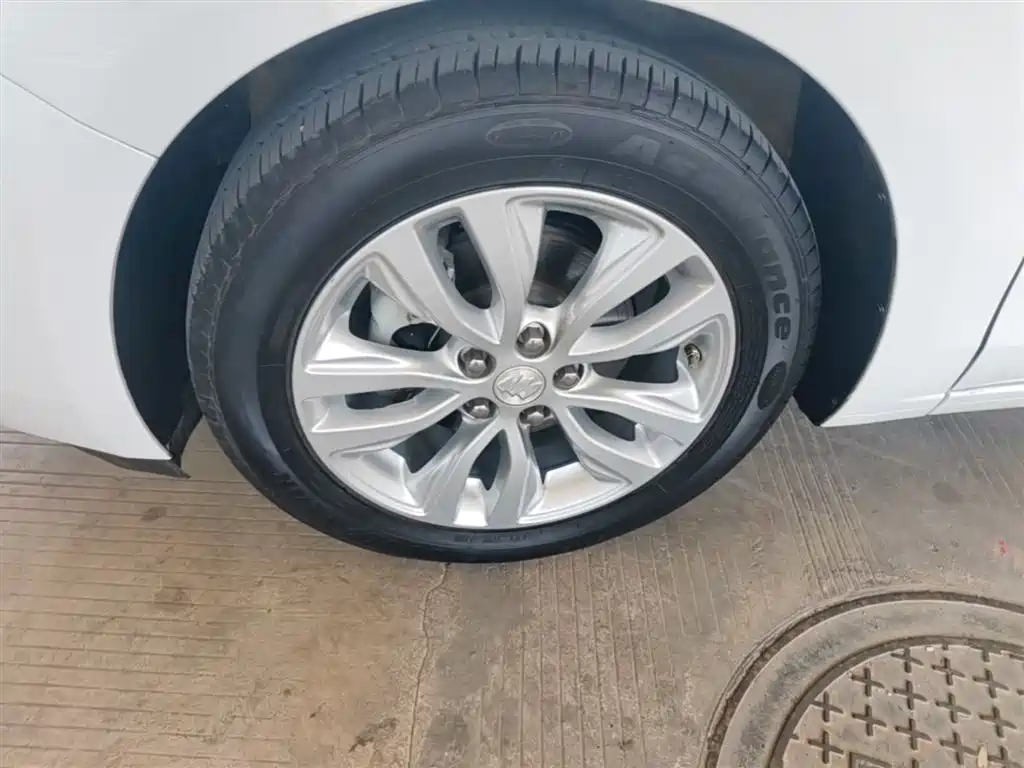 Buick Excelle 2019 15T DCT Connected Elite Type China VI фото 23
