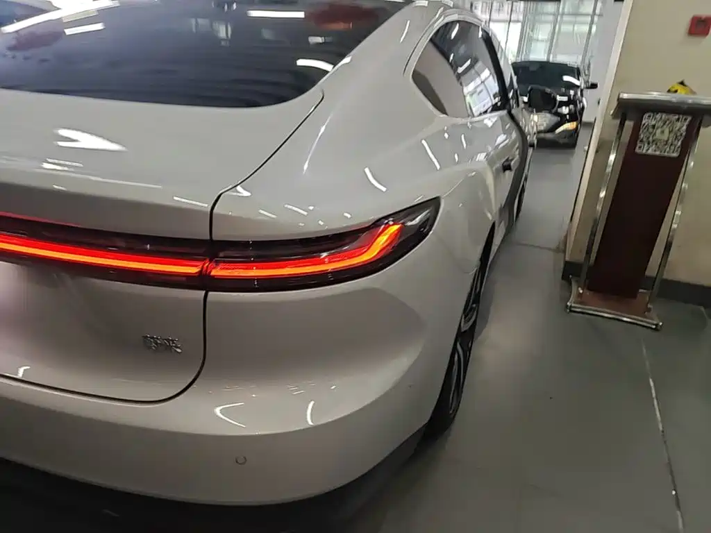 NIO ET7 2024 2024 100kWh Executive Edition
