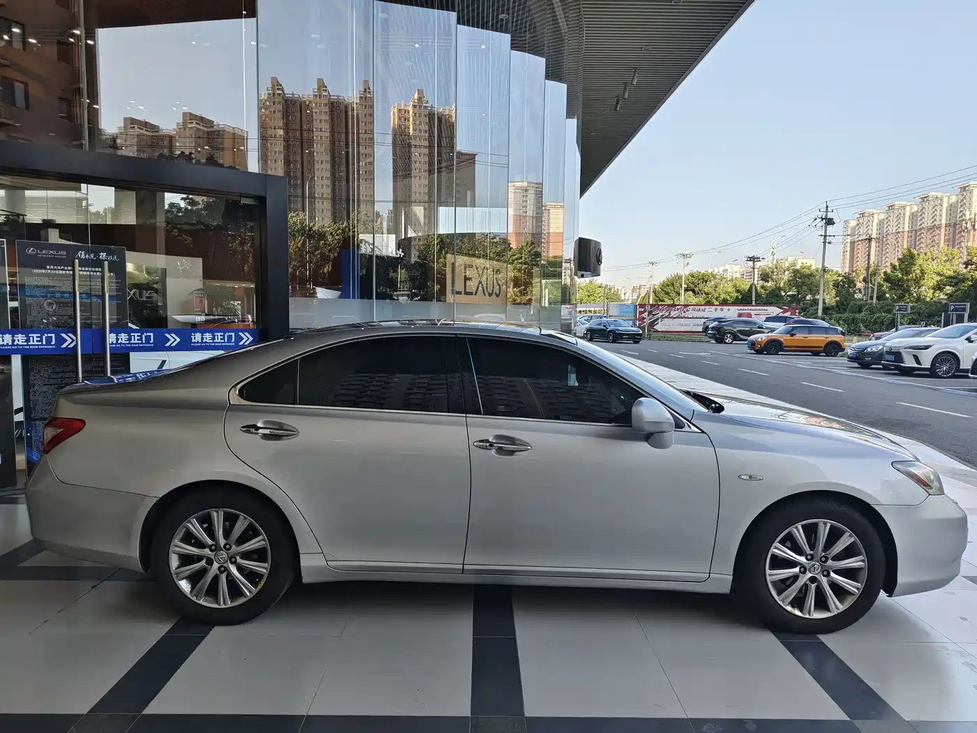 Lexus ES 2006 350 Luxury Edition фото 8