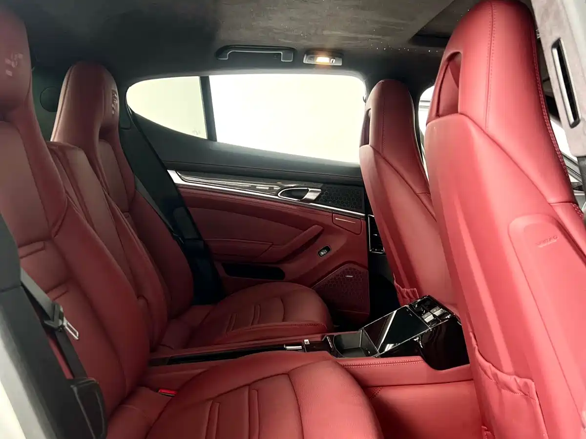 Porsche Panamera 2014 Panamera 4 3.0T фото 10