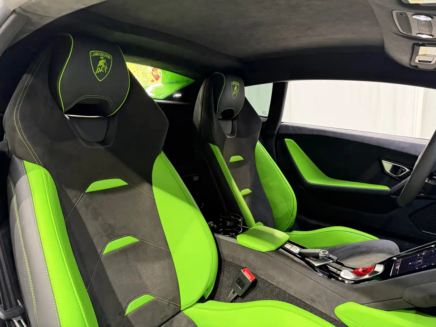 LAMBORGHINI HURACÁN