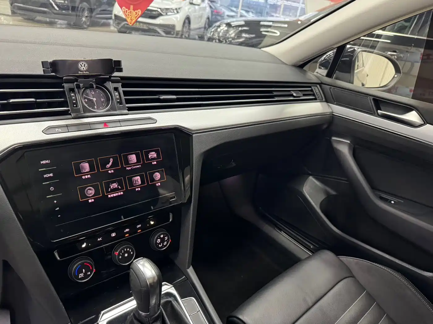 Volkswagen Magotan 2020 280TSI DSG Comfort фото 8