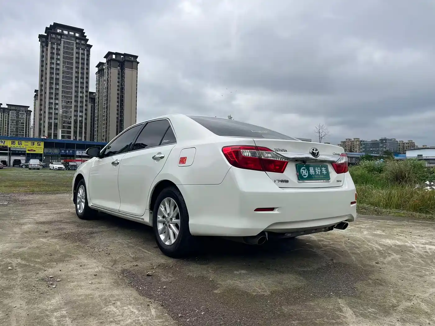 Toyota Camry 2012 2.5G Luxury Navigation Edition фото 23