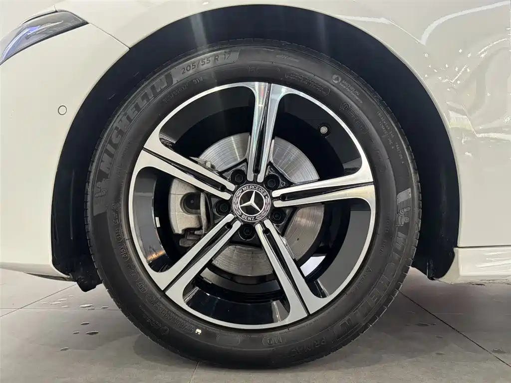 MERCEDES-BENZ CLASS A