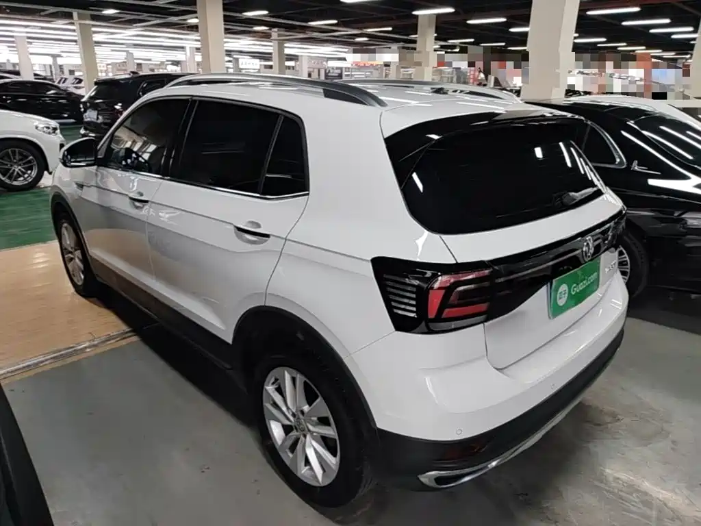 Фото 5 - Volkswagen T-Cross