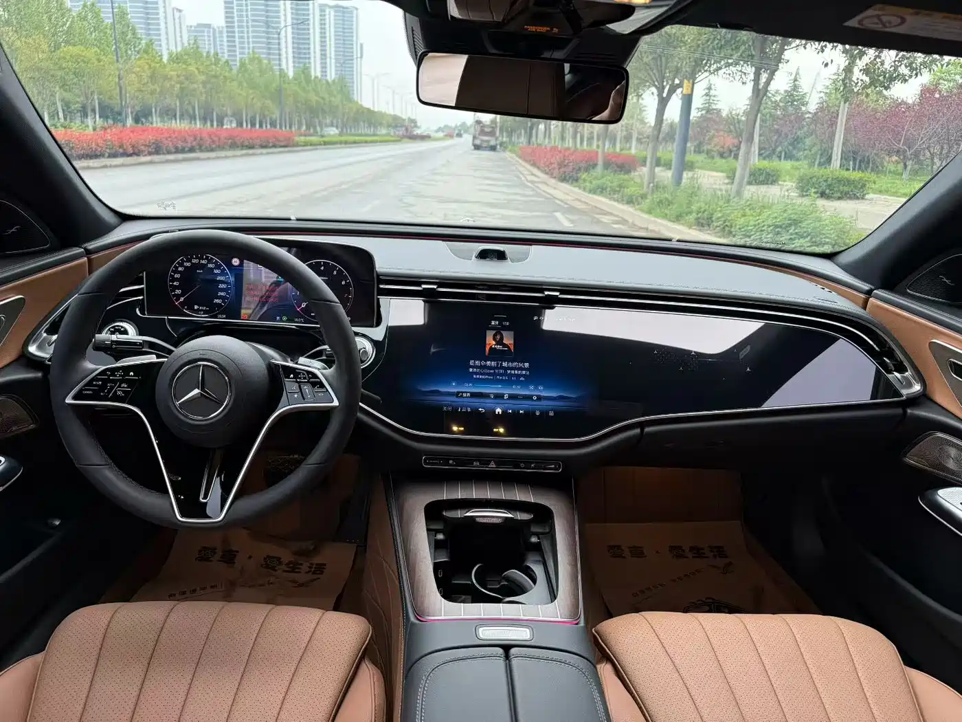 Mercedes-Benz E-Class 2024 Model E 300 L Luxury фото 5