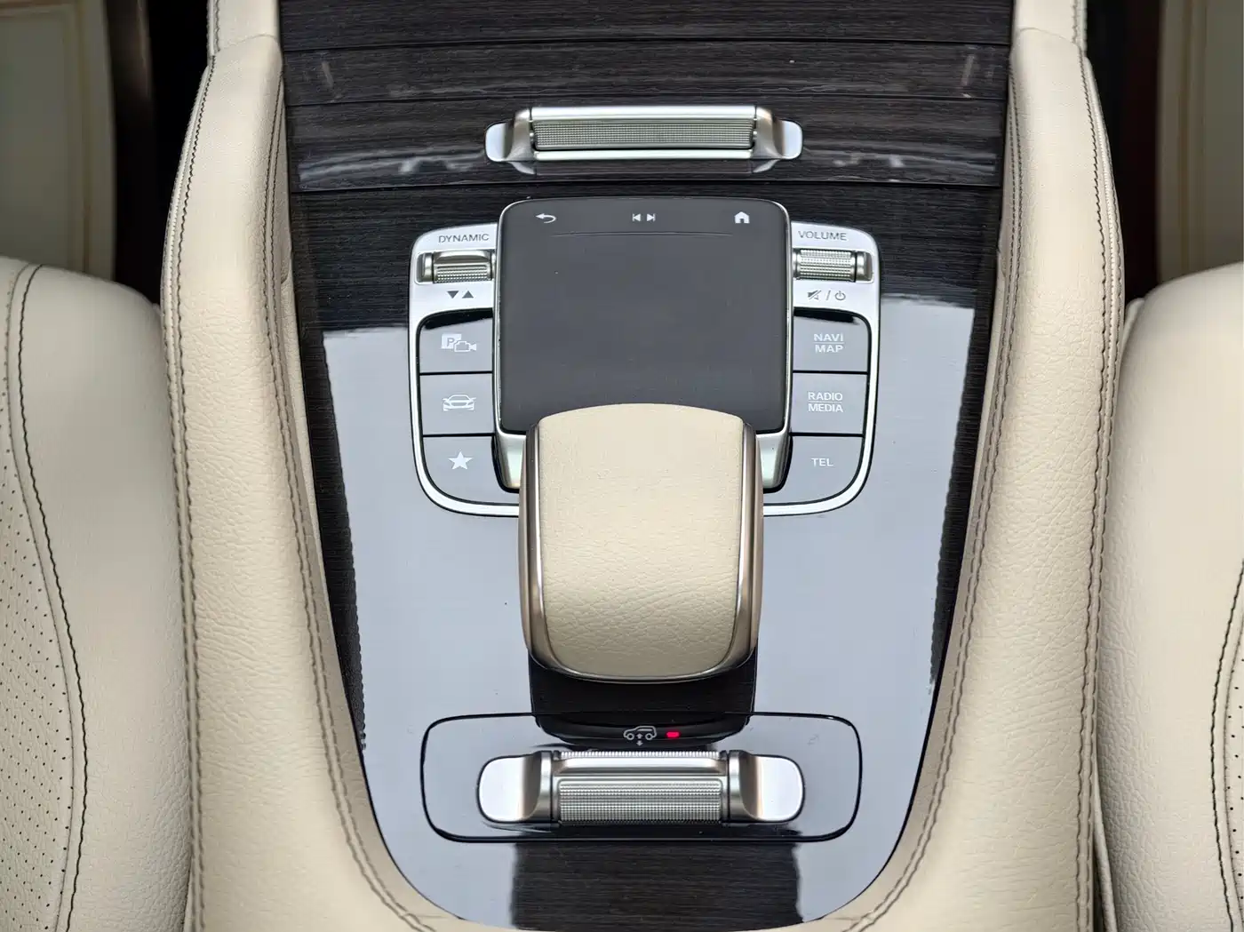 Mercedes-Benz GLE 2020 Facelift GLE 350 4MATIC Fashion фото 15