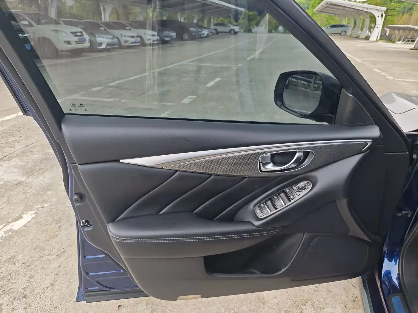 Infiniti Q50L 2022 2021 2.0T Leisure